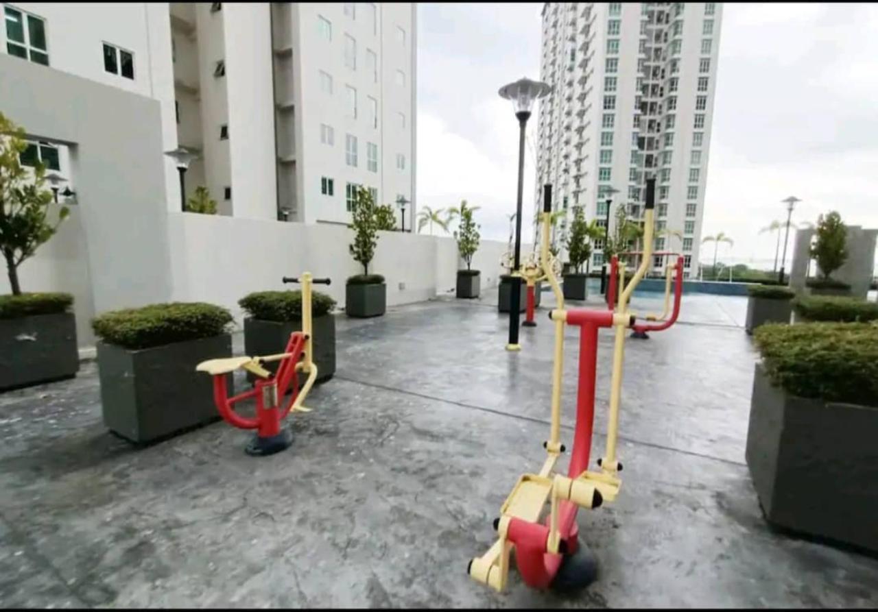 Apartment Town Condo: Cozy Penang Retreat With Beautiful Views *