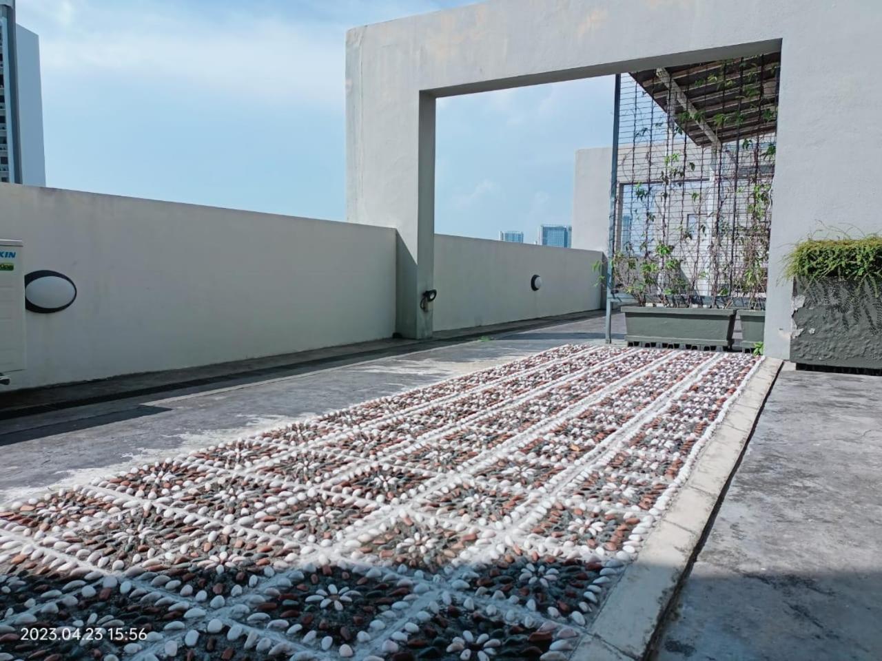 Town Condo: Cozy Penang Retreat With Beautiful Views
